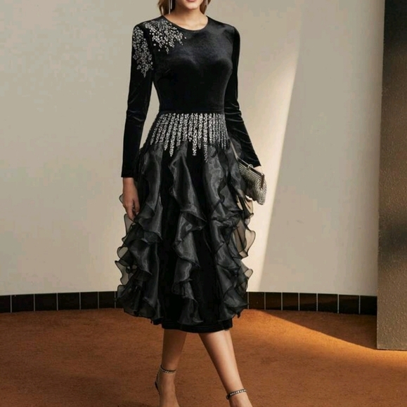 RHINESTONE DETAIL LAYERED RUFFLE TRIM COCKTAIL DRESS - Picture 4 of 5